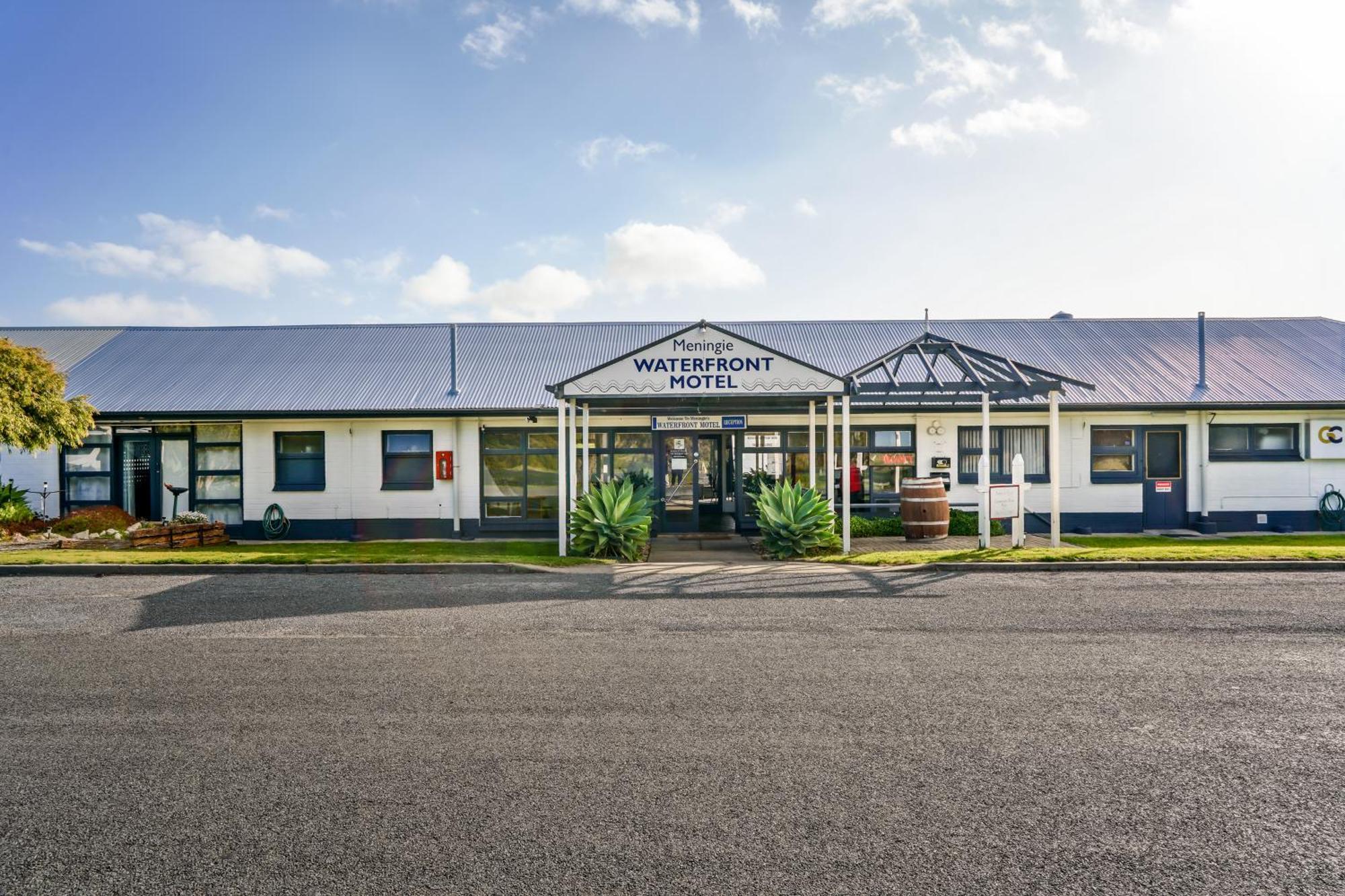 Meningie Waterfront Motel Extérieur photo