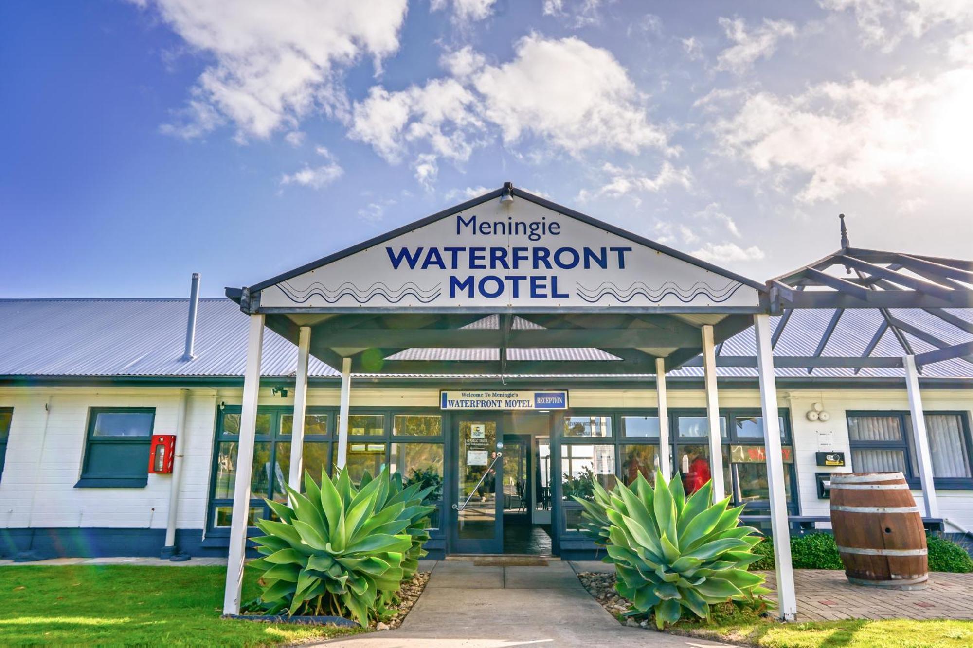 Meningie Waterfront Motel Extérieur photo